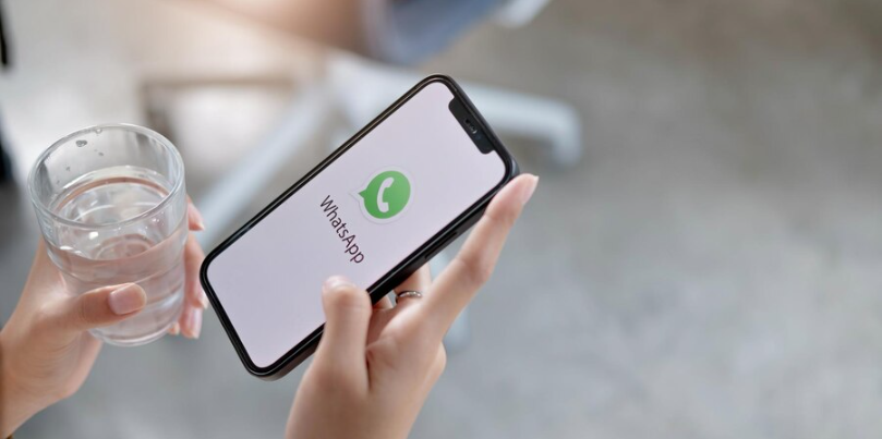 ¿Es válido el WhatsApp como medio de comunicación en la empresa?